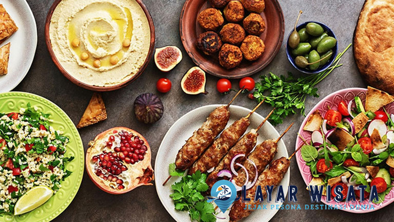 Destinasi Kuliner Terbaik ASEAN: Makanan Khas Tiap Negara