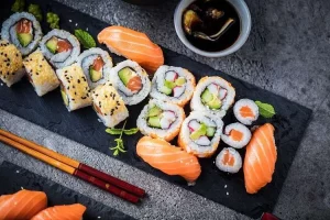 Kuliner Makanan Sushi