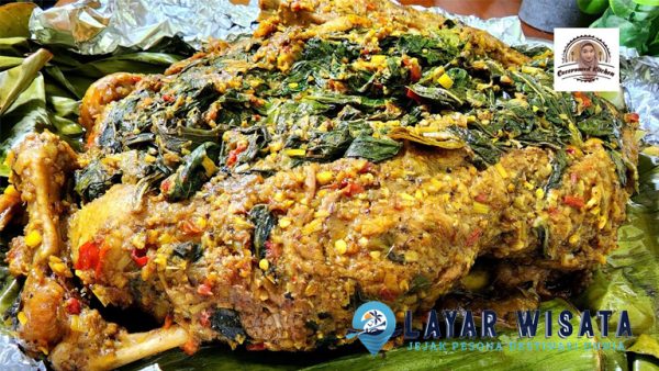 Bebek Betutu: Warisan Kuliner Bali yang Dijaga Turun Temurun!