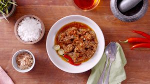 Oseng Mercon: Paduan Sempurna antara Pedas dan Gurih!