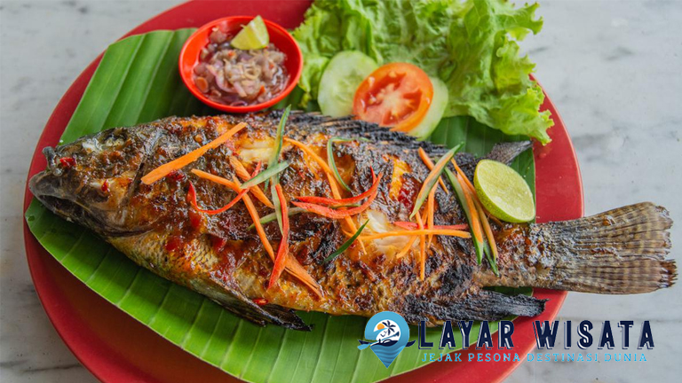 Ikan Bakar: Nikmatnya Sensasi Hangat dari Laut ke Lidah!