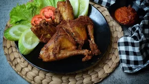 Ayam Goreng Kalasan Perpaduan Sempurna Rasa Manis Gurih!