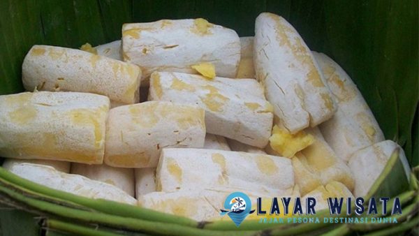 Peuyeum Bandung: Oleh-Oleh Khas Bandung yang Wajib Dicoba!