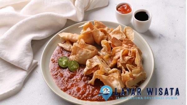 Batagor Makanan Legendaris yang Bawa Kenangan dan Cita Rasa