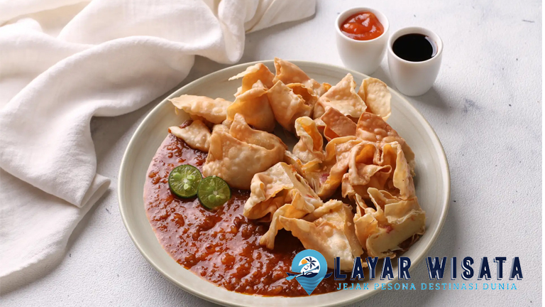 Batagor Makanan Legendaris yang Bawa Kenangan dan Cita Rasa