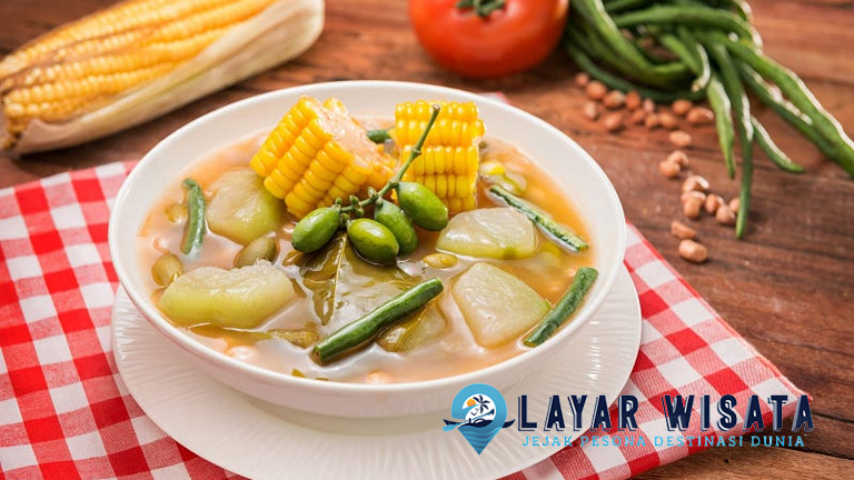 Sayur Asam: Nikmatnya Kuah Asam Tak Pernah Membosankan!