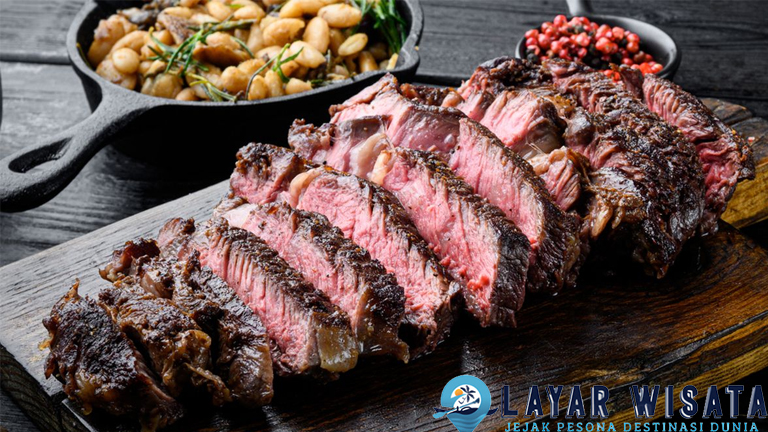 Steak Sapi: Lezatnya Daging Empuk dengan Sentuhan Nusantara!