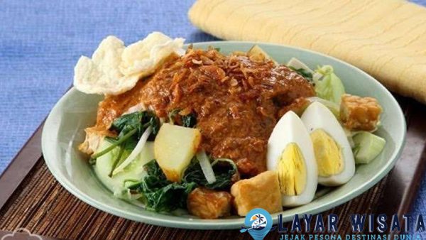 Penuh Nutrisi dan Rasa Gado-Gado Makanan Sehat Penuh Cinta!