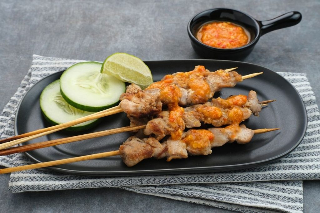 Sate Taichan: Kelezatan Pedas Menghangatkan Perut dan Hati!