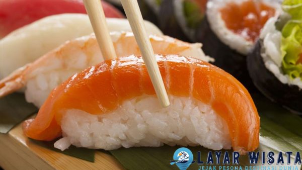Mengenal Sushi: Makanan Jepang yang Jadi Idola Dunia