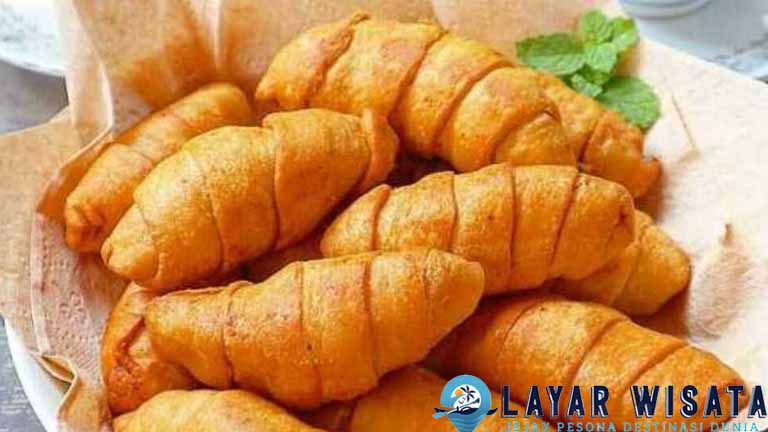 Mengulik Pesona Pisang Molen Bandung yang Bikin Laper!