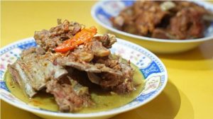 Tengkleng Gajah Jogja Porsi Jumbo, Rasa Bikin Lupa Pulang!