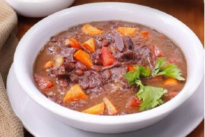 Sup Brenebon Sulawesi Rasa Gurih yang Bikin Ketagihan!