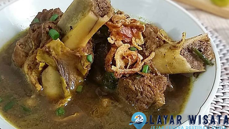 Sop Konro Hidangan Khas Sulawesi yang Bikin Lupa Diet!