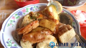 Tahu Pong Semarang Renyah Kosongnya Bikin Ketagihan!