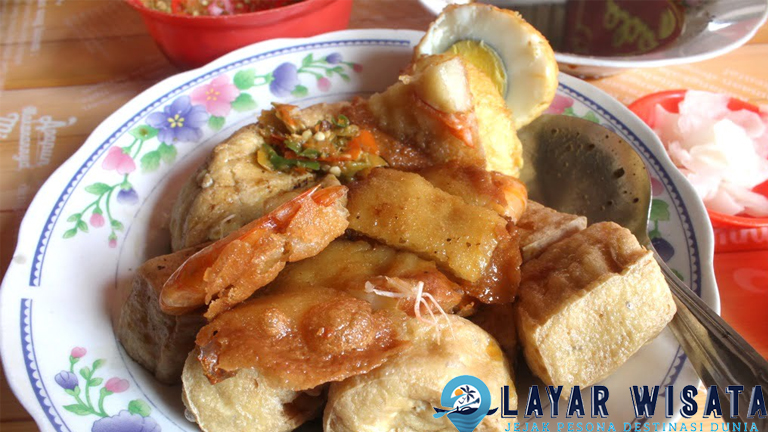 Tahu Pong Semarang Renyah Kosongnya Bikin Ketagihan!