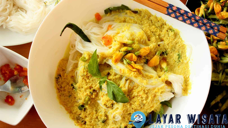 Nom Banh Chok dan 4 Cita Asli Kamboja yang Menggoda