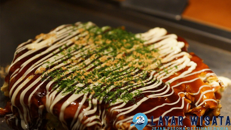 Okonomiyaki 8 Cara Bikin Kuliner Jepang yang Menggoda