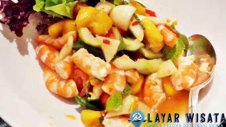 Salad Udang Brunei 7 Rasa Segar yang Wajib Dicoba