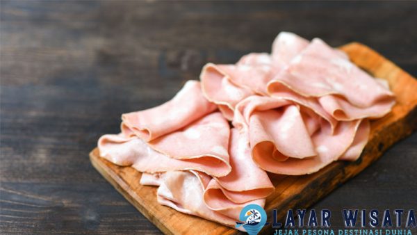 3 Alasan Mortadella Jadi Ikon Baru Kuliner Bologna
