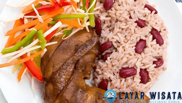 Nasi Lapola 17 Kelezatan Sederhana yang Rindu Maluku