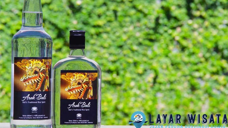 Arak Bali 10 Rahasia Kenikmatan dari Tanah Para Dewa