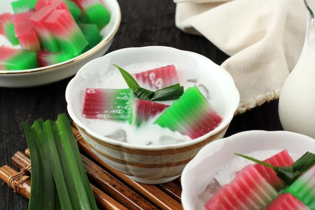 Es Selendang Mayang: 4 Warna-Warni Cantik, Rasa Klasik!