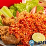 Ayam Geprek 10 Pilihan Lezat Buat Pecinta Pedas!